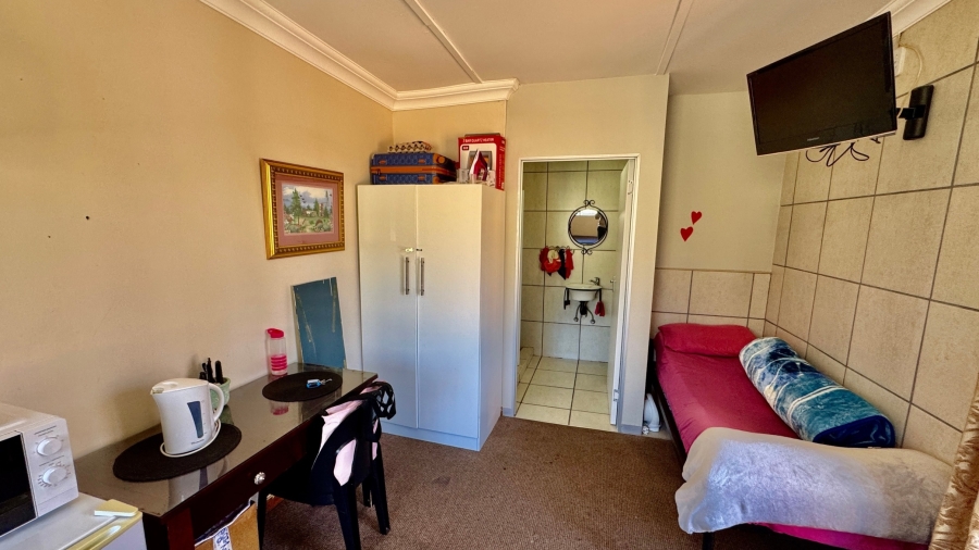 24 Bedroom Property for Sale in Die Bult North West